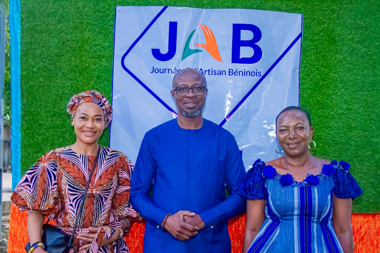 dernier-jour-exposition-oeuvres-innovantes-laureats-concours-2024-organise-chambre-metiers-artisanat-benin